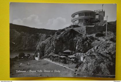 Cartolina Talamone Bagno Delle Donne E Rocky 1965