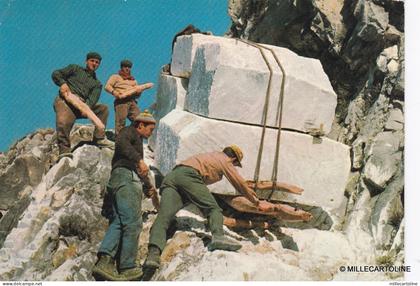 # CARRARA: CAVE - LIZZATURA