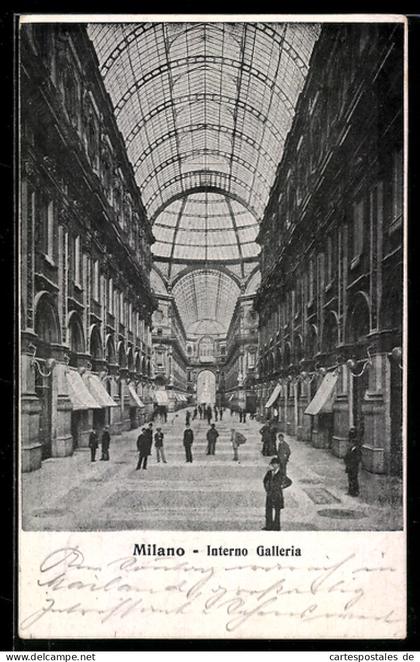 Cartolina Milano, Interno Galleria con persone che passeggiano