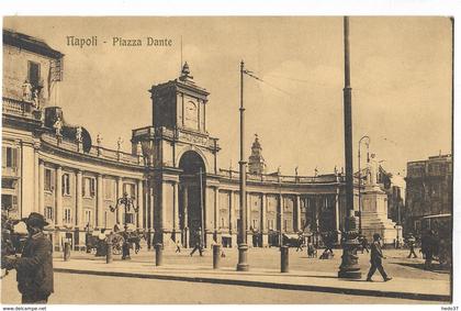 Napoli - Piazza Dante