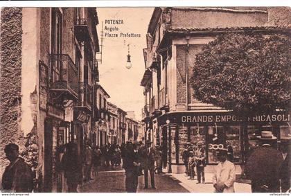 # POTENZA: ANGOLO PIAZZA PRETURA