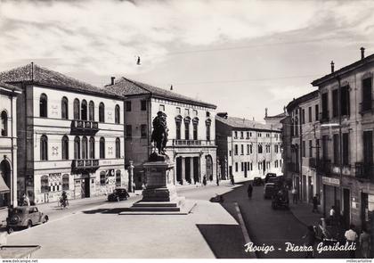 # ROVIGO: PIAZZA GARIBALDI 1956