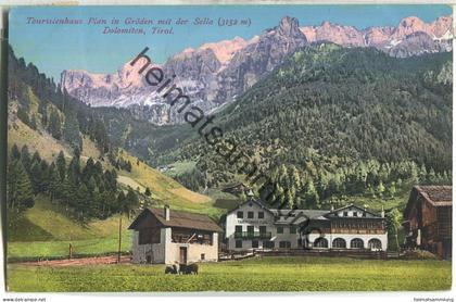 Touristenhaus Plan in Gröden mit der Sella - Verlag Joh. F. Amonn Bozen