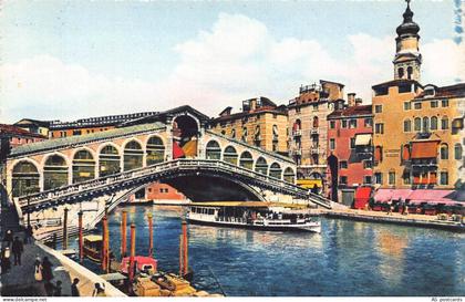 B369 Italy Venezia Venice  Rialto Bridge vintage postcard
