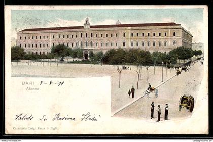 Cartolina Bari, Ateneo con carrozze e persone sulla strada