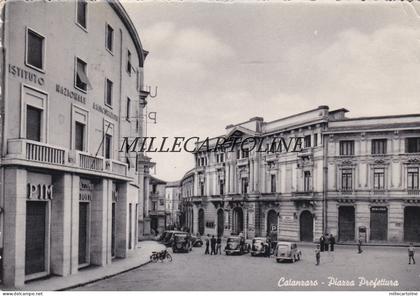 CATANZARO:  Piazza Prefettura    1965