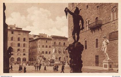 Italy Firenze Florence Piazza della Signoria vintage postcard B811