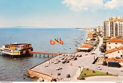 Cartolina - Follonica - Lungomare e il Piccolo Mondo - 1972