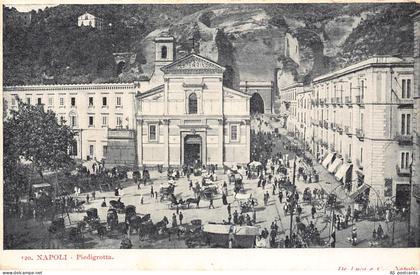 B660 Italy Napoli Naples Piedigrotta vintage postcard