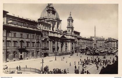 Italy Rome Roma Palazzo Piazza Navona RPPC vintage postcard