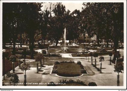 Bologna Fontana della Montagnola Brunnen