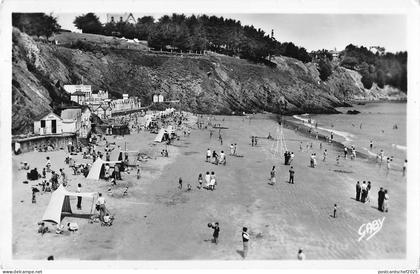 BR53572 Binic la plage et binic bar      France