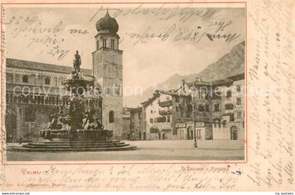 Trento Trentino-Alto Adige IT Der Dom u. Brunnen