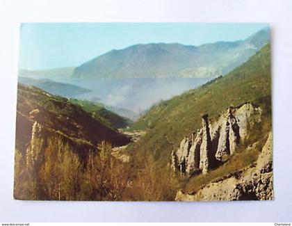 Cartolina Lago d' Iseo - Zone - Piramidi erosione 1971