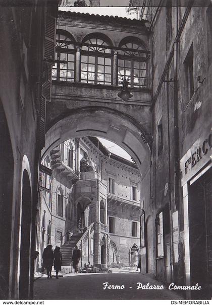 Fermo - Palazzo Comunale