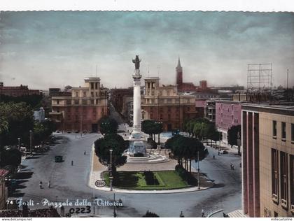 FORLI': Piazzale della Vittoria Forlì