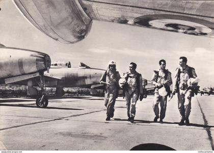LECCE: fotocartolina aeroporto militare  1959