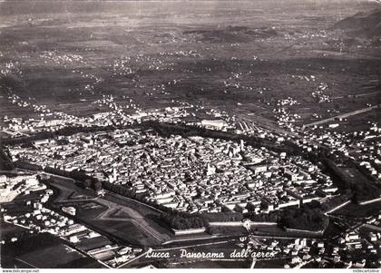 #LUCCA: PANORAMA DALL'AEREO