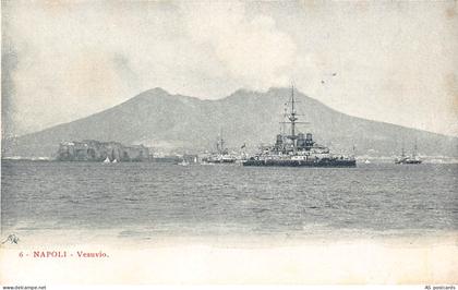B660 Italy Napoli Naples Vesuvio Steamboat vintage postcard