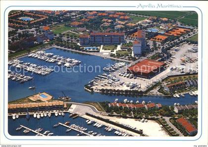 Aprilia Marittima Anlegestelle Segelboote