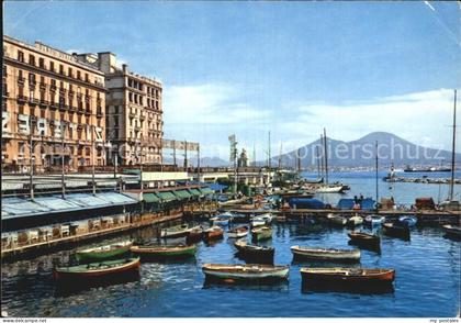 Napoli Neapel Hafen