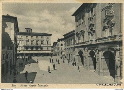 RIETI - Piazza Vittorio Emanuele