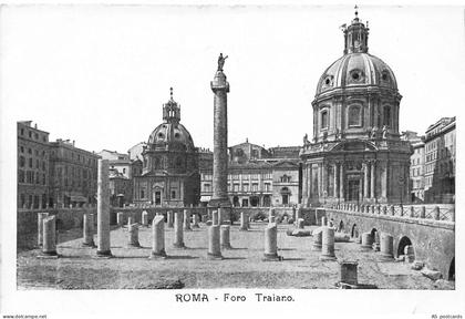 B362 Italy Roma Rome Foro Traiano Forum vintage postcard