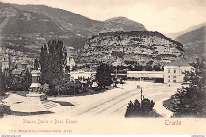 Italia - TRENTO - Piazza Dante e Doss Trento
