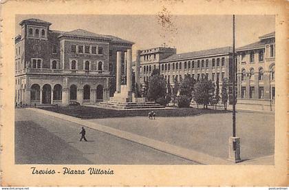 Italia - TREVISO - Piazza Vittoria