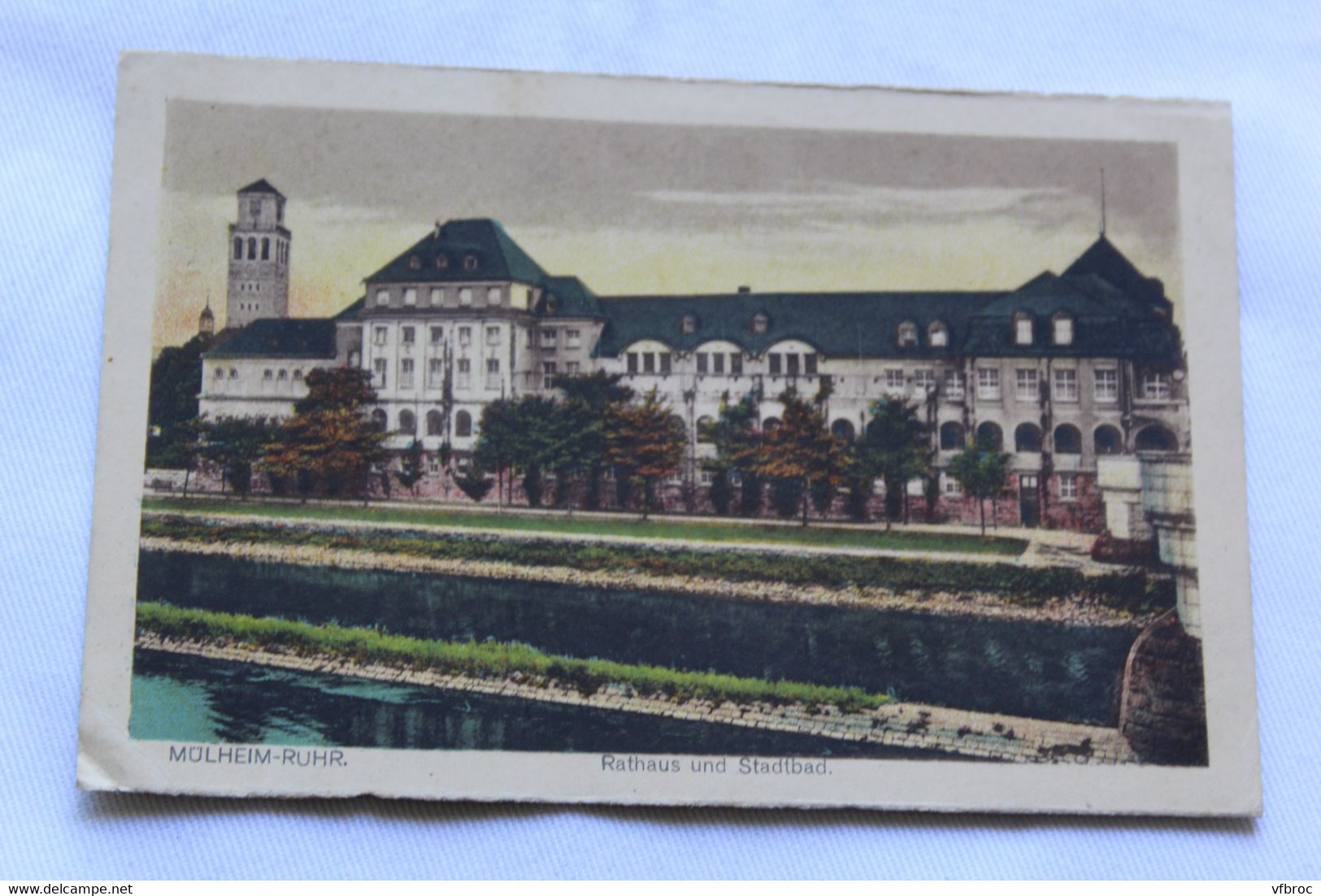 J251, Mulheim Ruhr, rathaus und stadtbad, Allemagne