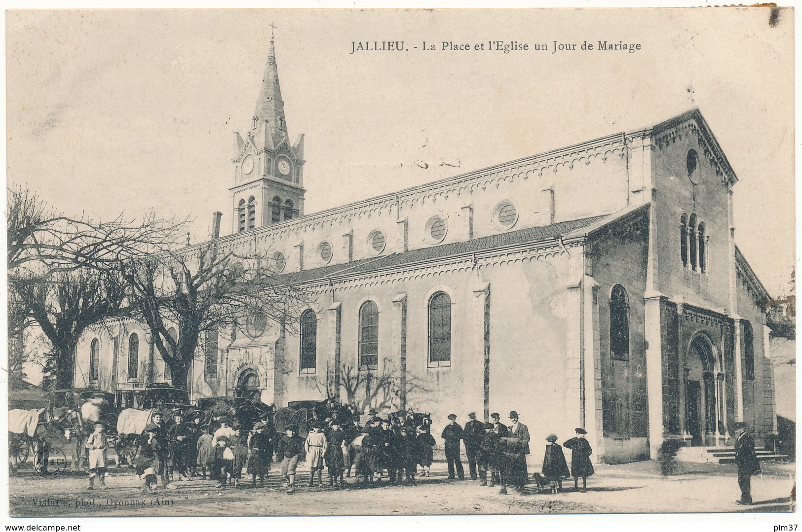 JALLIEU - Un Jour de Mariage