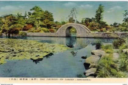 HIROSHIMA   THE  SHUKKEI EN GARDEN
