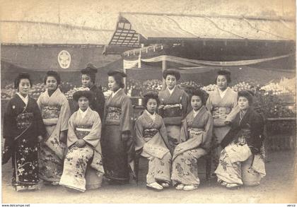 Carte postale ancienne de JAPON - FEMMES