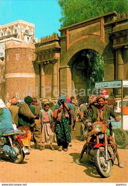 Sana'a - Bab al Yemen - motorbike - 8315 - Yemen - used