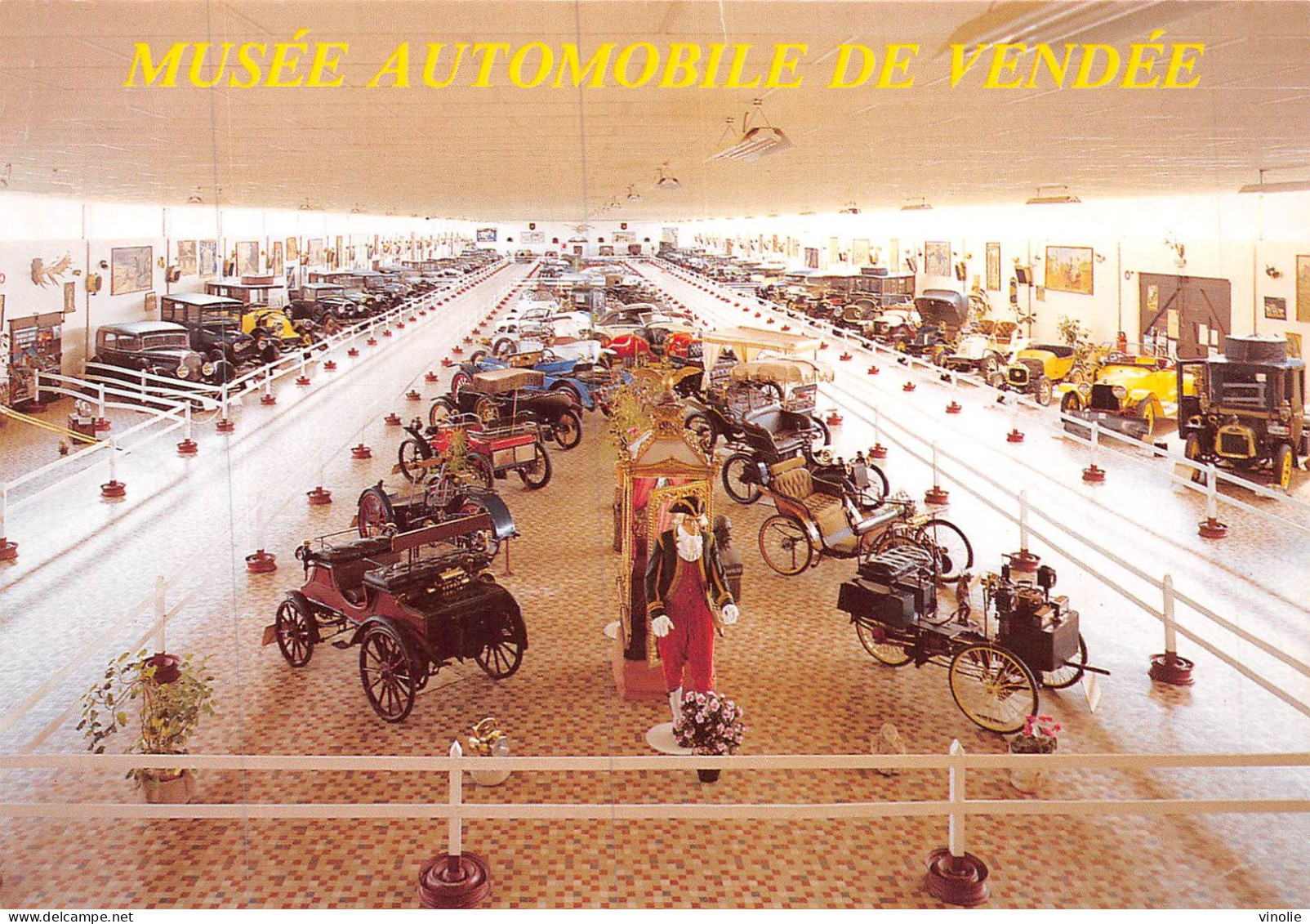 JK-23-5617 : TALMONT-SAINT-HILAIRE. MUSEE AUTOMOBILE