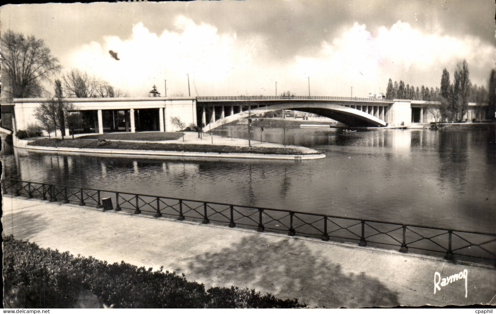 Joinville le pont CPA Le pont