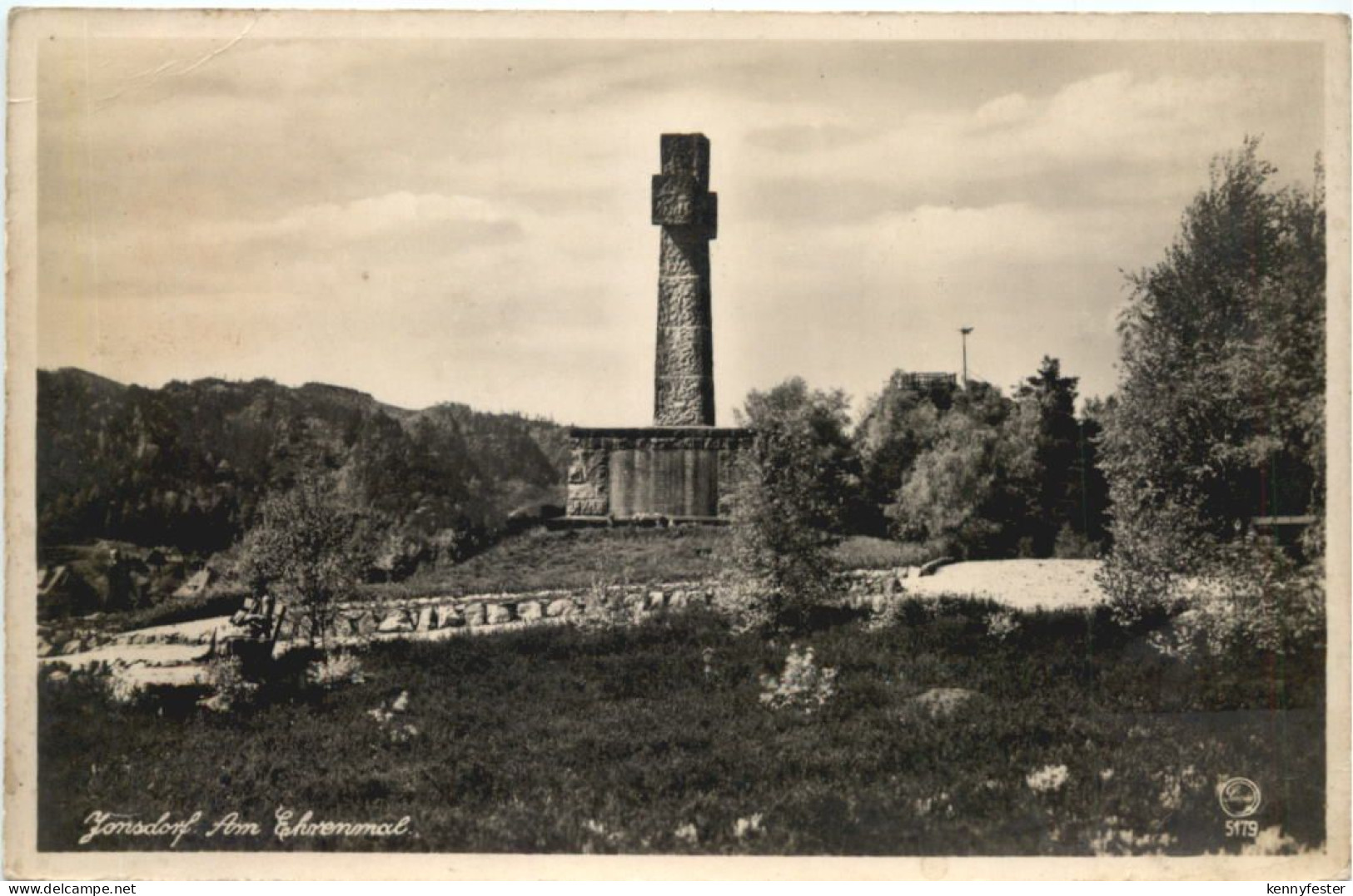 Jonsdorf - Am Ehrenmal