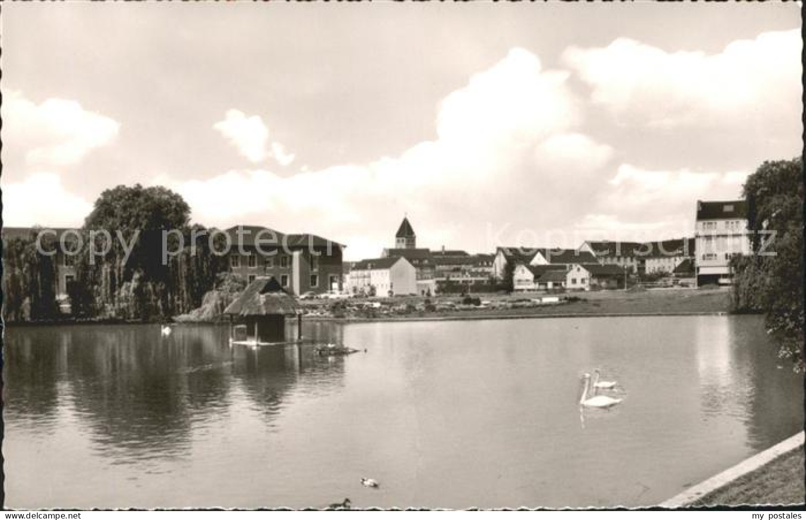 Juelich Schwanteich Kreishaus