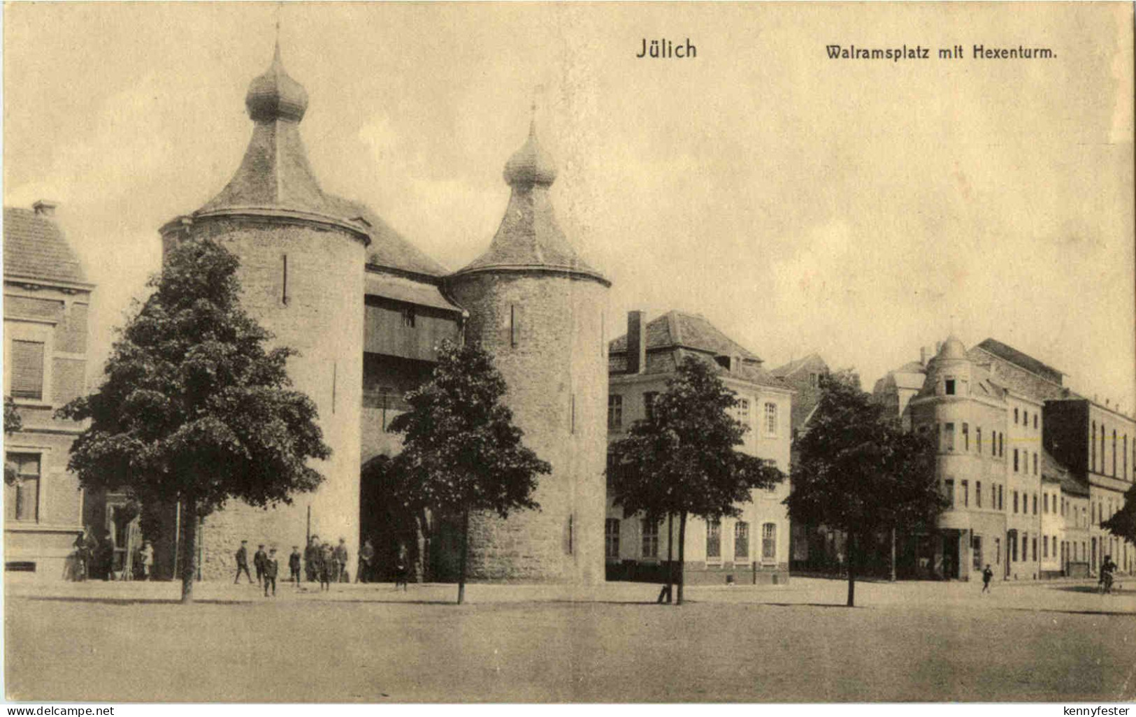 Jülich - Walramsplatz mit Hexenturm