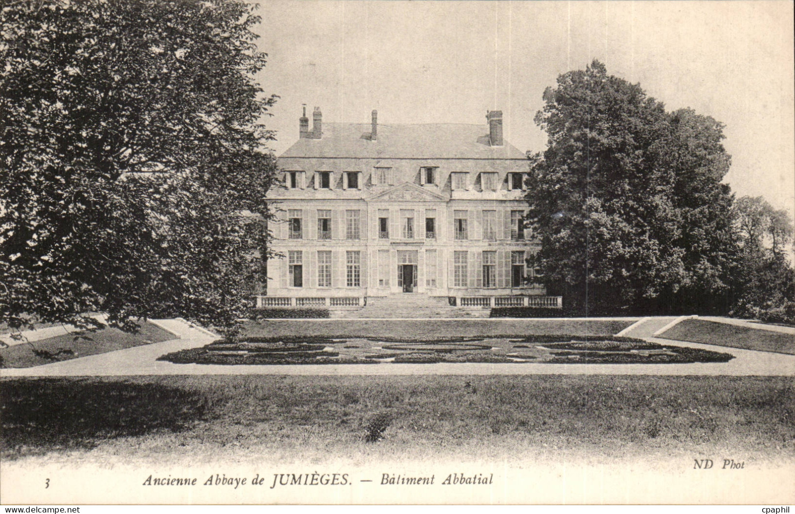 Jumieges CPA Anciennes abbaye de Jumieges Batiment abbatial