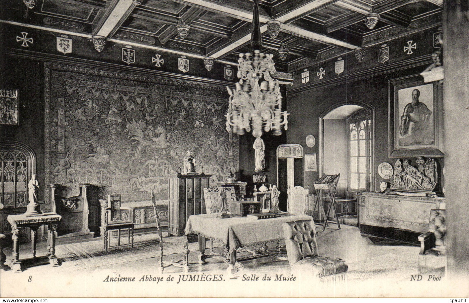 Jumieges CPA Anciennes abbaye de Jumieges Salle du musee