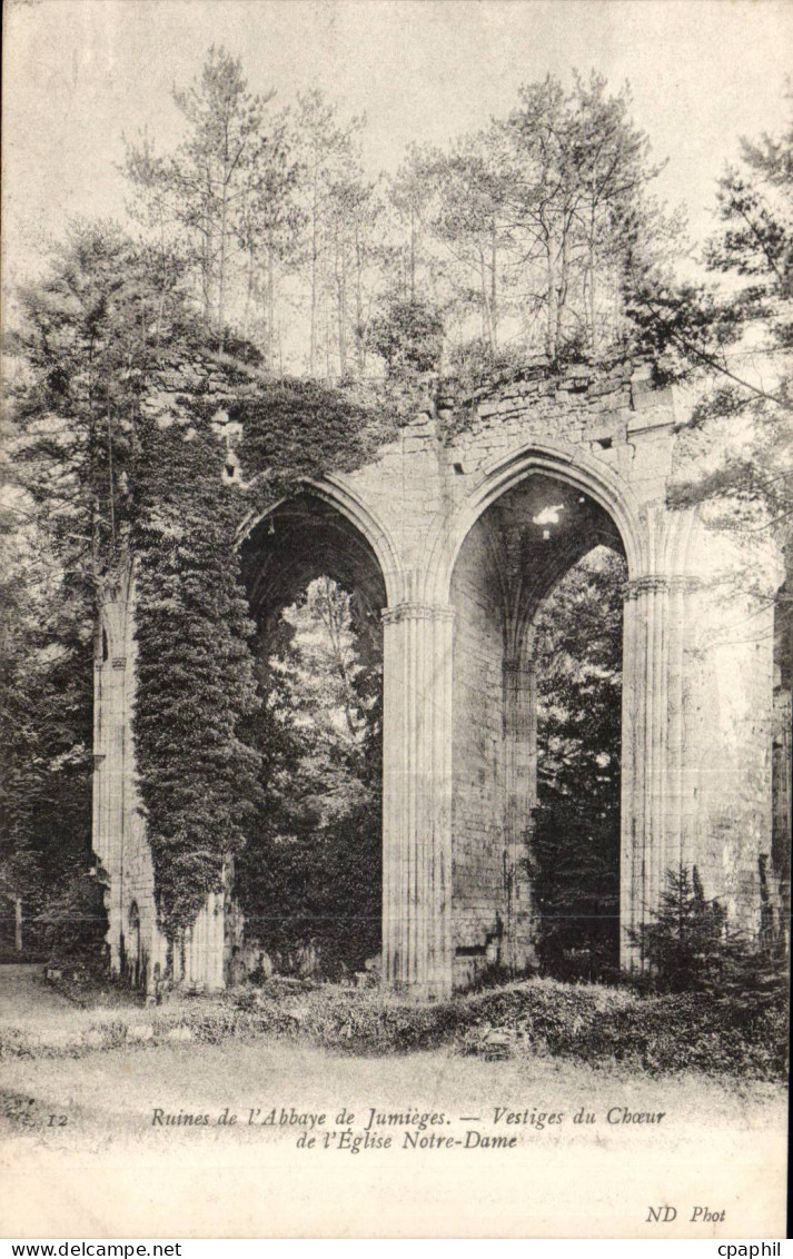Jumieges CPA Anciennes abbaye de Jumieges Vestiges du choeur de l'eglise Notre DAme