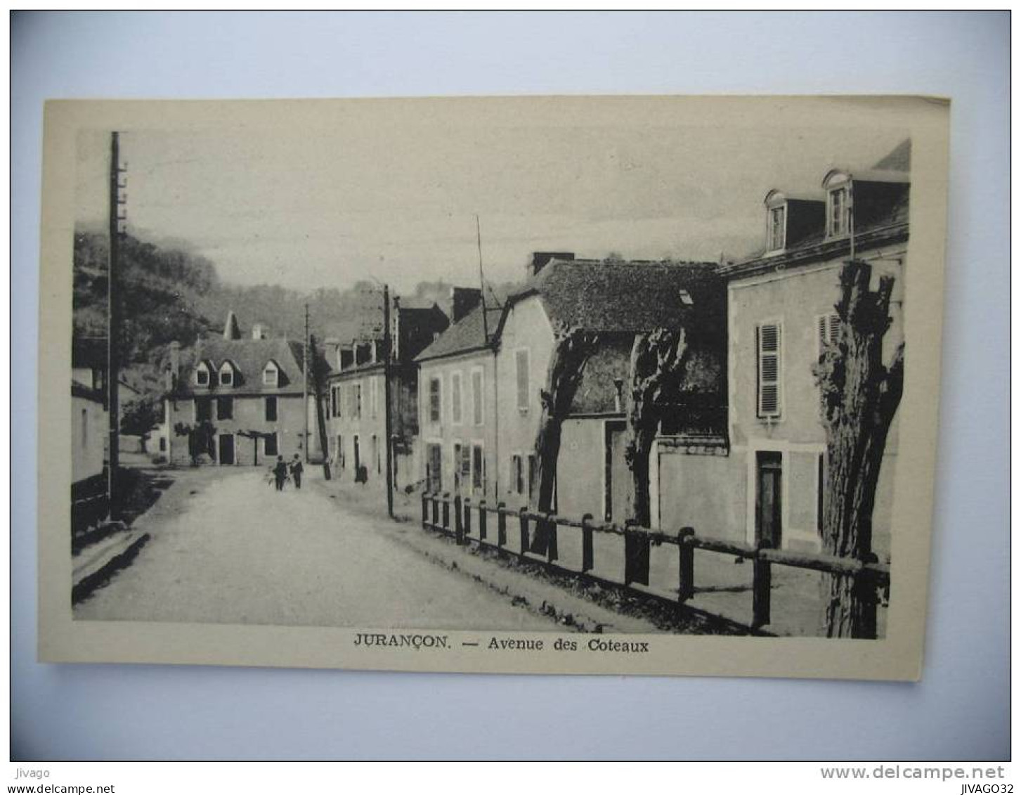 JURANCON :  Avenue des Coteaux