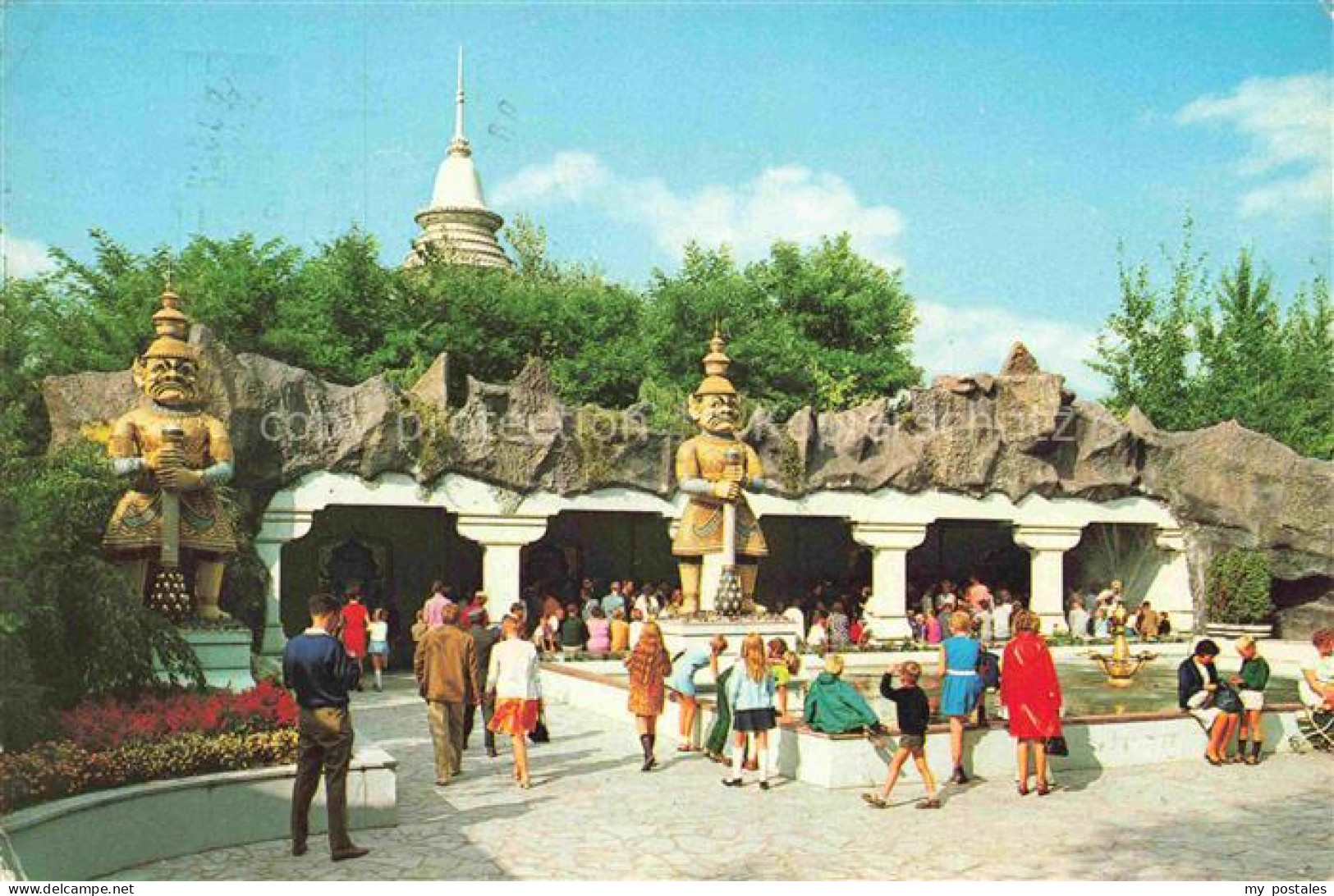 Kaatsheuvel Noord-Brabant NL De-Efteling Indische-Waterlelies Figuren Skulpturen