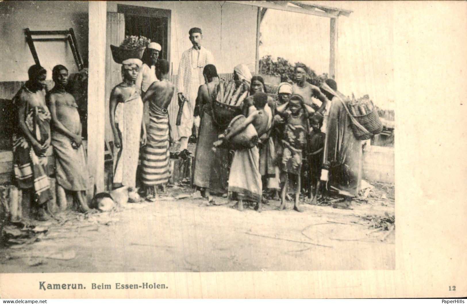 Kameroen Cameroon - Beim Essen-Holen