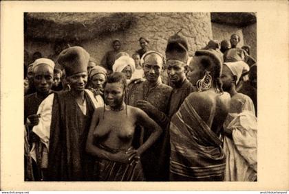 CPA Tschad, Bororos, Pasteurs Nomades de race Foulbe