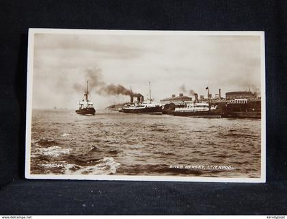 UK Liverpool River Mersey -36__(22411)