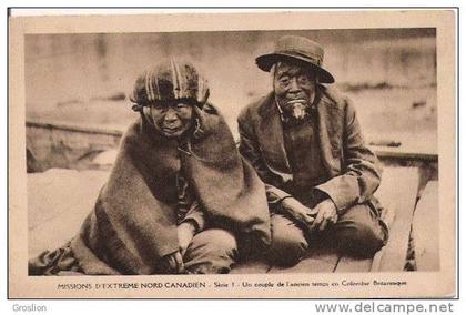 UN COUPLE DE L'ANCIEN TEMPS EN COLOMBIE BRITANNIQUE