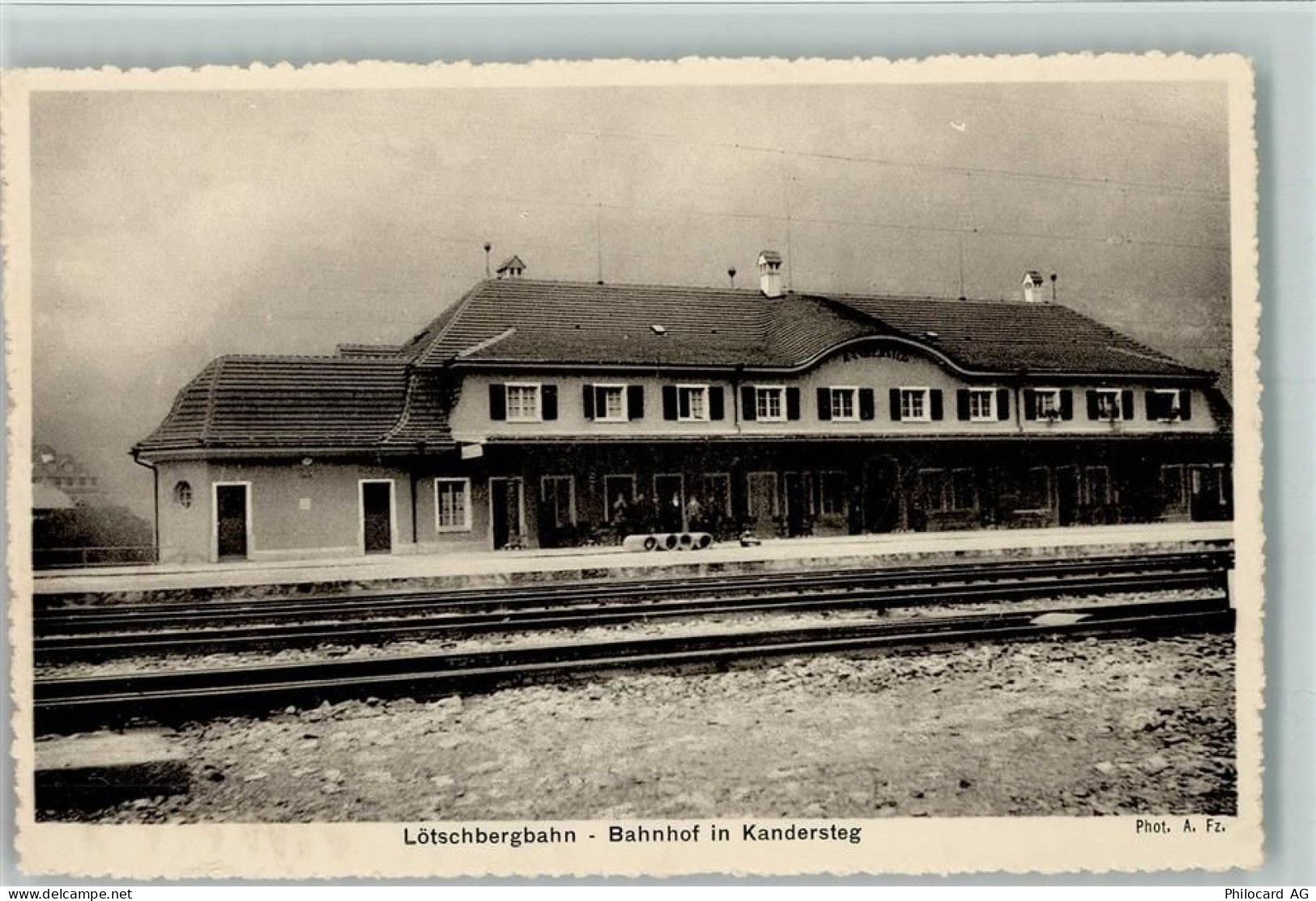 Kandersteg Lötschbergbahn Bahnhof in Kandersteg Bahnhof Schweiz - 13094952
