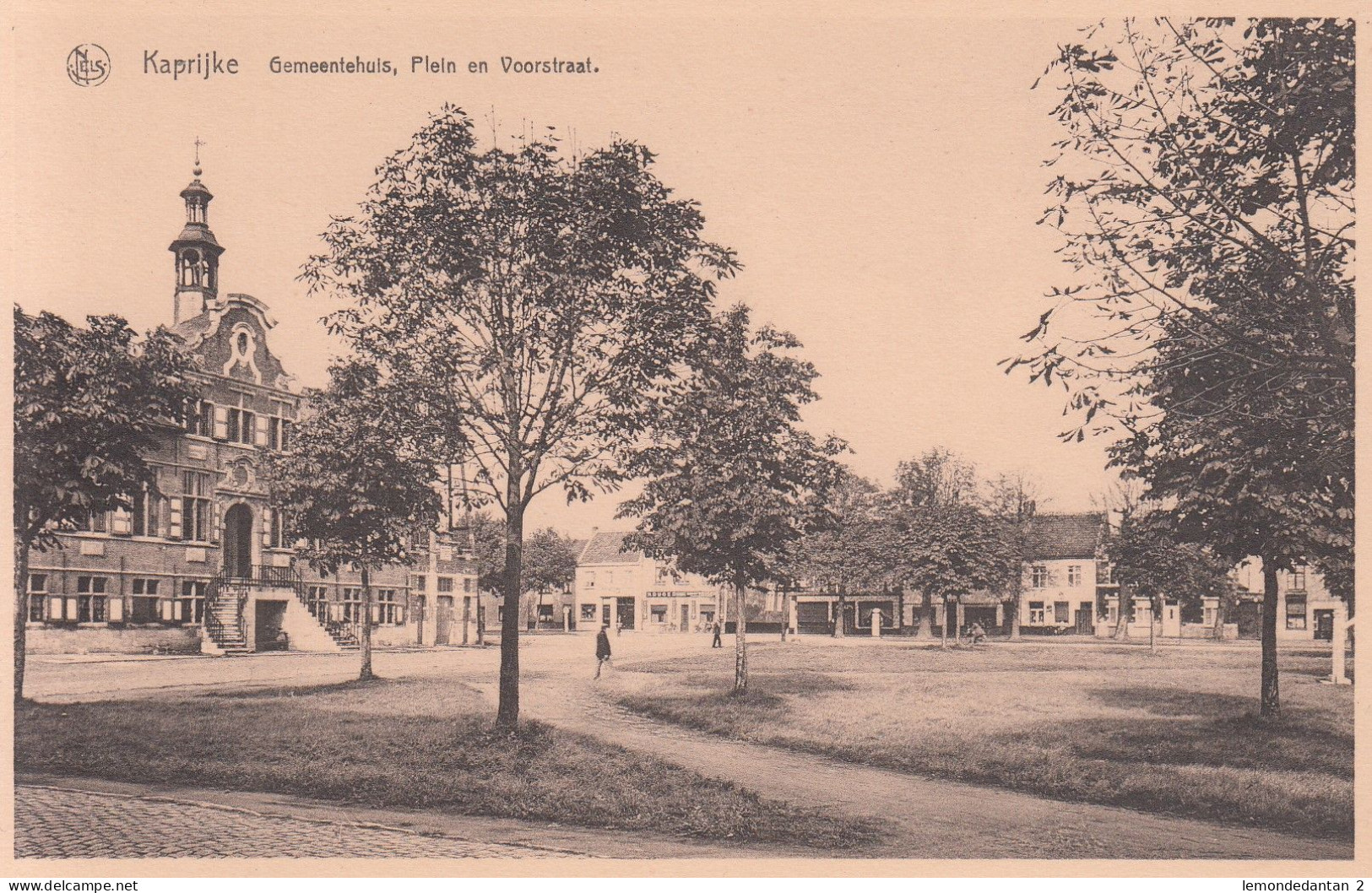 Kaprijke - Gemeentehuis, Plein en Voorstraat